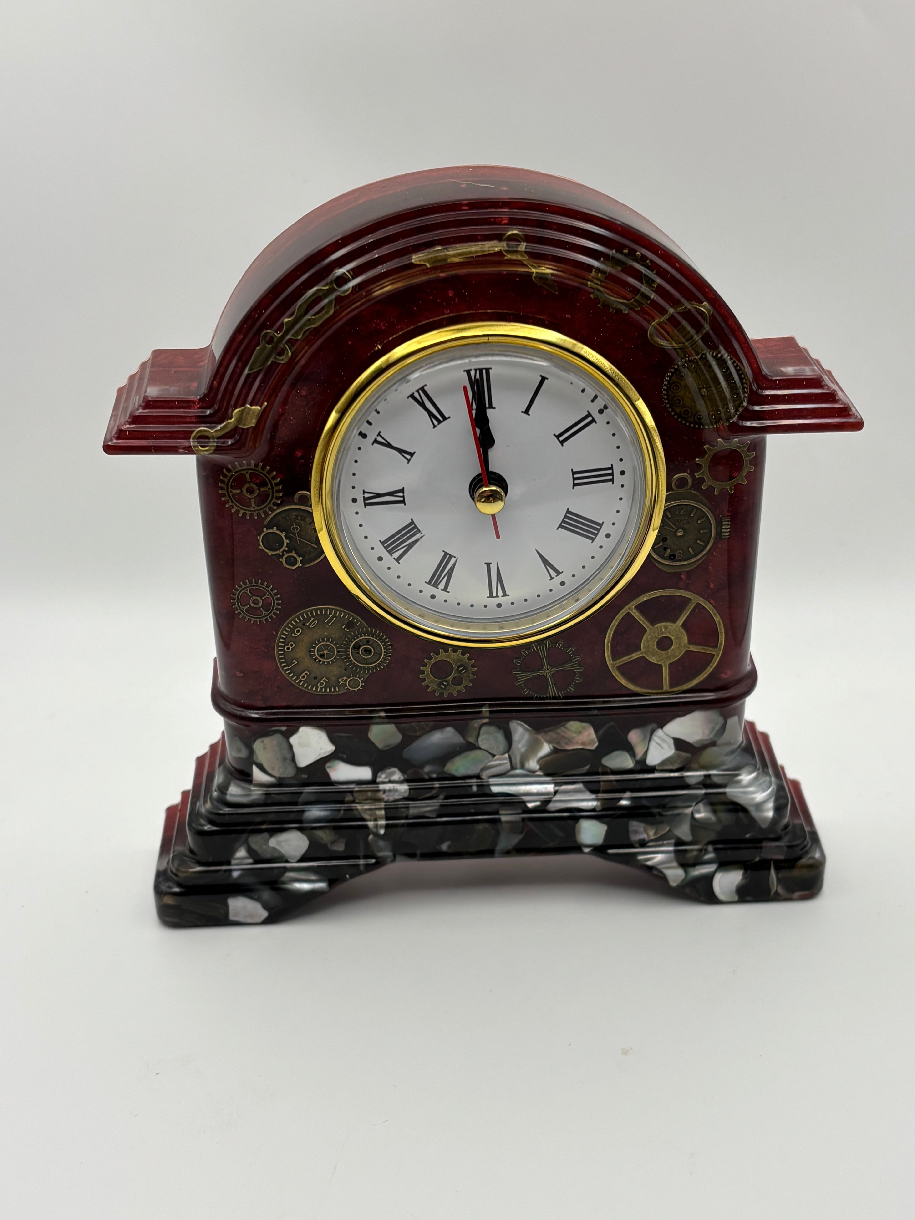 Mini resin clock